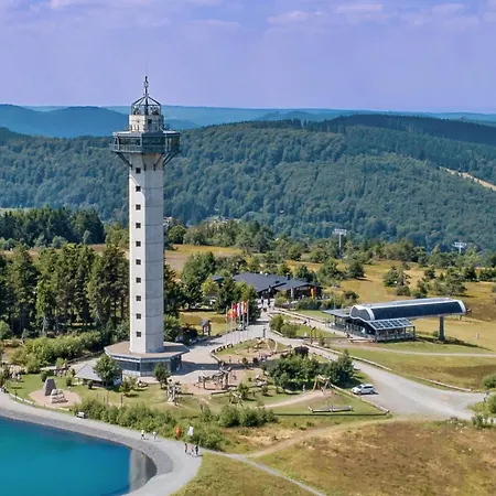 Daire Gaensebluemchen *